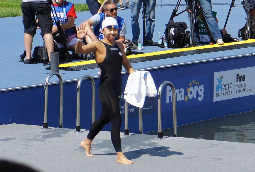 2015世界水泳 オープンウォーター 貴田28位 1分25秒で五輪切符逃す